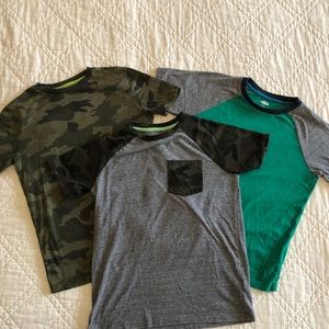 Bundle of Old Navy T-shirts